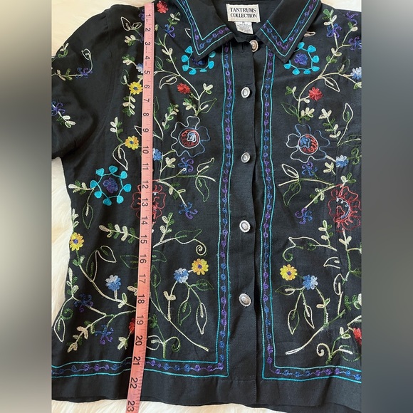 Tantrums Collections Light Weight Emroidered Floral Button Down Shirt/Jacket PS - Picture 3 of 11